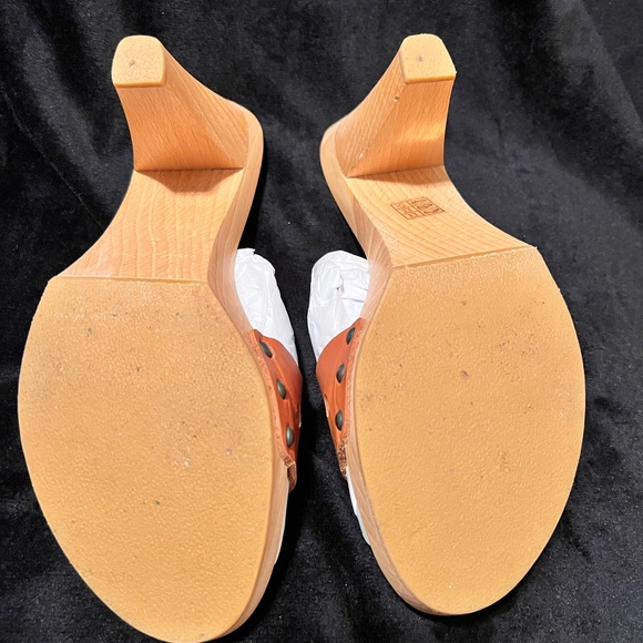 Jeffrey Campbell mules, wood and leather. Size 8 - Picture 5 of 6